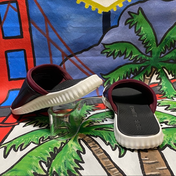 Steve Madden “Sunami”